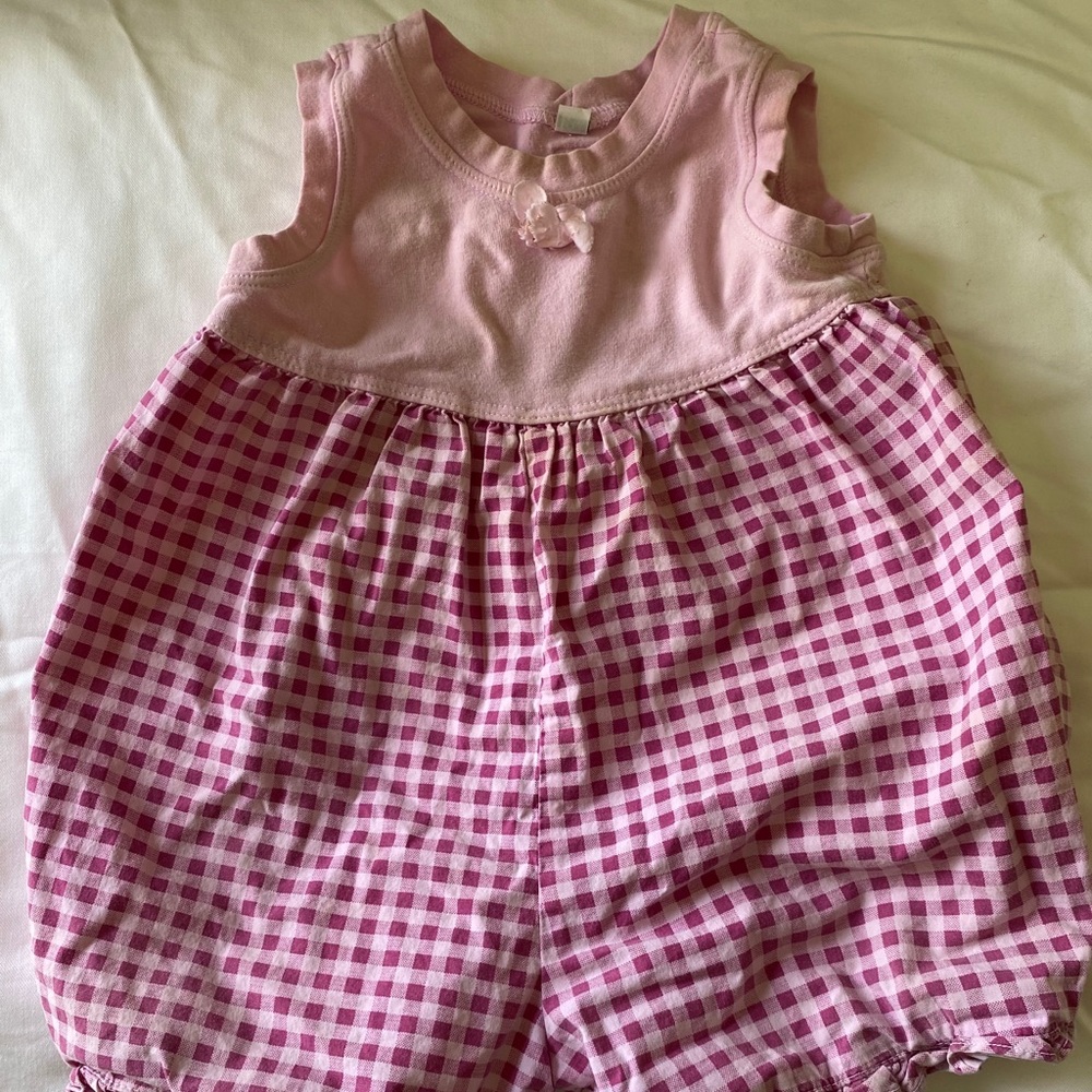 Adorable purple gingham baby bubble romper 12m